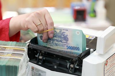 Tăng phụ cấp lên 55%, thu nhập cán bộ cấp xã thay đổi thế nào?