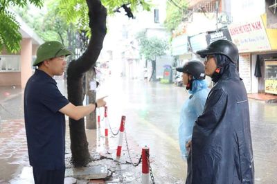 Miền Bắc giảm nhiệt kèm mưa dông trước khi không khí lạnh bao phủ
