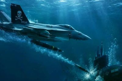 Tiêm kích hạm F/A-18 Mỹ lập chiến công độc nhất vô nhị khi phá hủy tàu ngầm Iran?