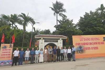 Thăm làng quê của cụ Huỳnh Thúc Kháng