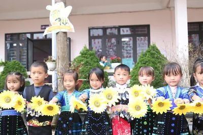 Mức hỗ trợ học tập mới đối với đồng bào dân tộc thiểu số rất ít người
