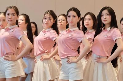 Chung khảo Hoa hậu Việt Nam 2026: 7 màn trình diễn trong phần thi áo dài