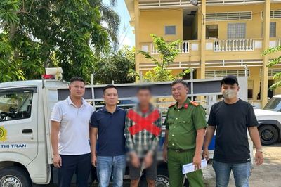 Bắt đối tượng tổ chức đánh bạc sau hơn 1 năm trốn truy nã