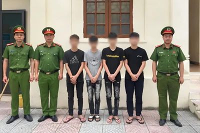 Nhận 'kèo' gây sốc trên TikTok đến xâm phạm mồ mả: Người ra kèo có liên đới?
