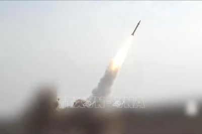 Houthi tuyên bố ra đòn trả đũa 'đau đớn' vào sâu trong lãnh thổ Saudi Arabia
