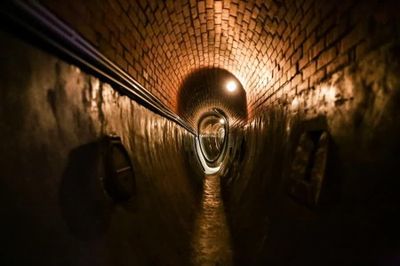 Bí ẩn 'người chuột' Manhattan, săn vàng dưới lòng cống New York