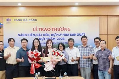 Cảng Đà Nẵng khen thưởng 42 sáng kiến, cải tiến sản xuất