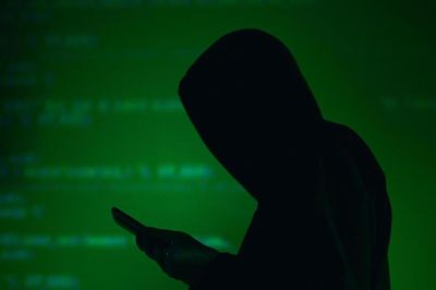 Một cảnh sát bị bắt vì dùng AI tạo video khiêu dâm và phát tán