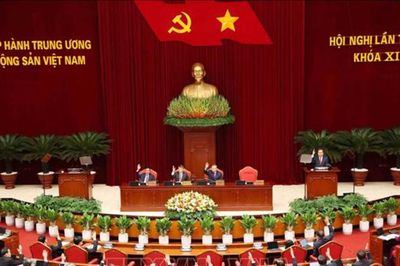Khai mạc trọng thể Hội nghị lần thứ 4 Ban Chấp hành Trung ương Đảng khóa XIV