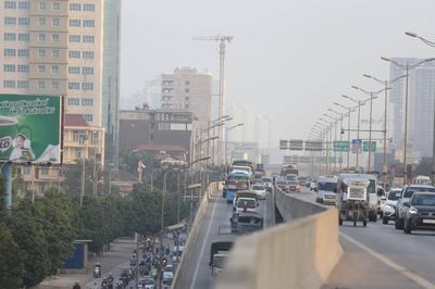 Sở Xây dựng Hà Nội bác đề xuất bỏ làn dừng khẩn cấp trên Vành đai 3 trên cao