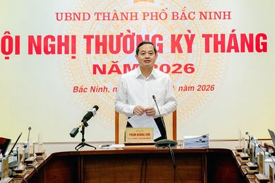 Chủ tịch UBND thành phố Bắc Ninh Phạm Hoàng Sơn: Khai thác hiệu quả dư địa, quyết tâm đạt tăng trưởng từ 12,5% trở lên