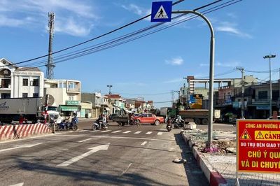 Sớm khôi phục đèn tín hiệu ngã tư Gò Găng