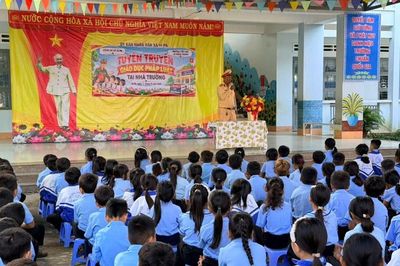 Gia Lai: Hơn 4.200 học sinh được tuyên truyền ATGT