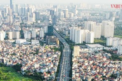 'Đuối dòng tiền', doanh nghiệp địa ốc xoay xở ra sao?