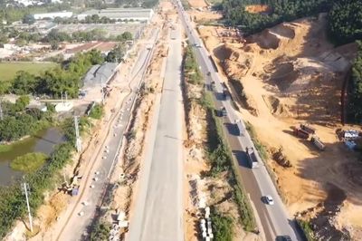 Siết chặt ATGT, vệ sinh môi trường tại dự án hạ tầng giao thông