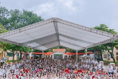 'Mộc Hạ' ngày trở về: Lắng nghe nhịp đập tuổi 18 sau 20 năm tri ân thầy cô dưới mái trường Ngô Quyền (TP Hải Phòng)
