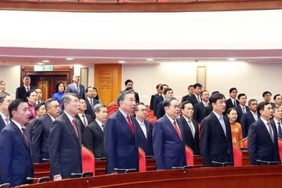 Khai mạc Hội nghị lần thứ tư Ban Chấp hành Trung ương Đảng khóa XIV