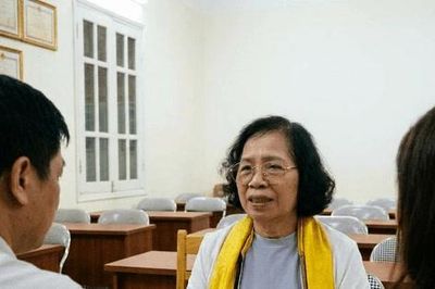 'Mưa dầm thấm sâu' để hóa giải mâu thuẫn