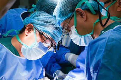 PGS.TS Đào Xuân Cơ: Đưa Bạch Mai về gần dân hơn để thêm cơ hội sống cho người bệnh trong 'thời gian vàng'