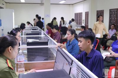 Lào đẩy nhanh tiến độ cấp căn cước công dân, định danh điện tử