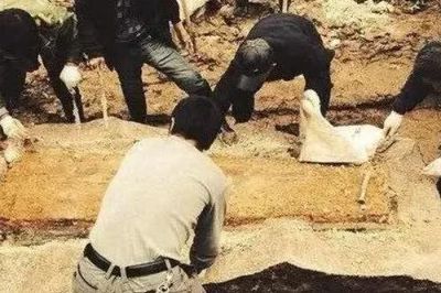 Quan tài giấy trong mộ cổ ở Trung Quốc hé lộ kho tư liệu quý thời nhà Đường