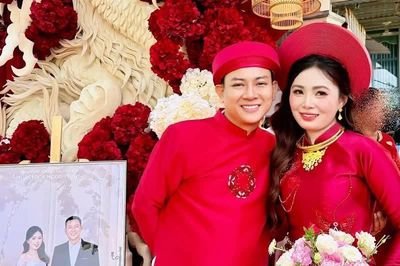 [GALLERY] Hoài Lâm - Ngọc Trinh tươi rói trong ngày về chung một nhà