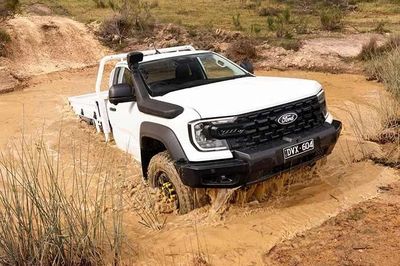 [GALLERY] Cận cảnh Ford Ranger SUPER DUTY tại Thái Lan, từ hơn 1,1 tỷ đồng