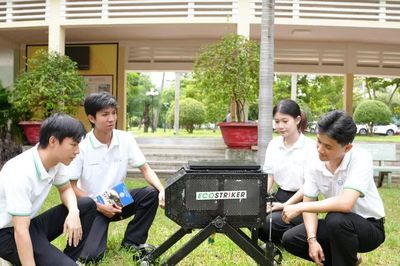 Sinh viên đưa ý tưởng công nghệ ra khỏi giảng đường