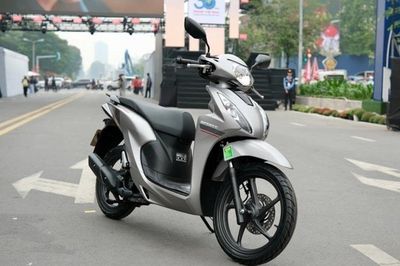 Cập nhật bảng giá xe máy Honda Vision mới nhất tháng 10/2026