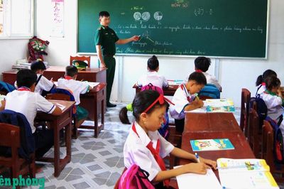 Chiến sĩ quân hàm xanh chắp cánh ước mơ nơi biên giới