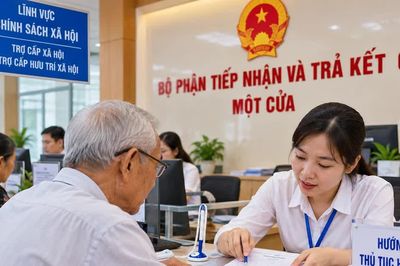 Người từ 75 tuổi không có lương hưu làm thủ tục nhận trợ cấp hưu trí xã hội thế nào?