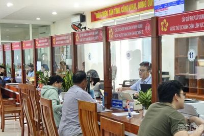 Đà Nẵng hỗ trợ 2 triệu đồng/tháng cho người làm việc tại Trung tâm Phục vụ hành chính công