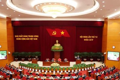 Trung ương thảo luận về chiến lược quốc gia thu hút và trọng dụng nhân tài