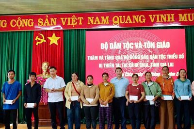 Bộ Dân tộc và Tôn giáo hỗ trợ các hộ DTTS Gia Rai bị thiệt hại do mưa lũ