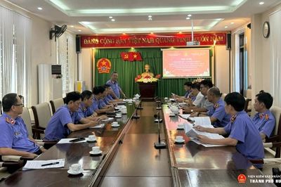 VKSND TP Huế và VKSND tỉnh Tuyên Quang trao đổi kinh nghiệm phối hợp giải quyết án