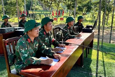 Trung đoàn 66 tổ chức bắn chiến đấu cấp tiểu đội bộ binh