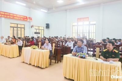 Xã Tân Định tập huấn kỹ năng ứng dụng Al vào công việc cho cán bộ, công chức, viên chức
