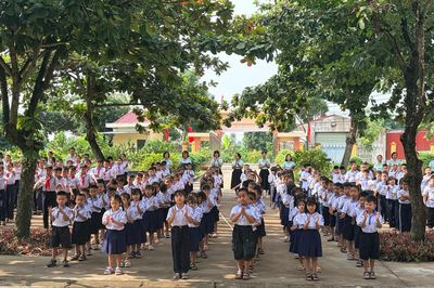 Các nhà trường tập trung thực hiện nhiệm vụ năm học sau sắp xếp