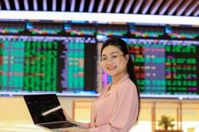 Chứng khoán phái sinh ngày 6/10: Chênh lệch dương duy trì