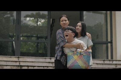Căn nhà không mái che: Khi những người xa lạ tìm thấy một mái ấm