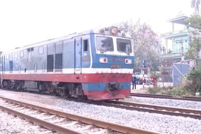 Quý IV lựa chọn nhà thầu thi công 15 ga đường sắt
