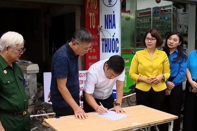 Những hộ dân đầu tiên bàn giao mặt bằng thực hiện dự án mở rộng Quốc lộ 1A