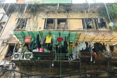 Mất an toàn khu tập thể xuống cấp