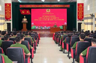 300 học viên tập huấn nghiệp vụ công tác cảnh sát khu vực