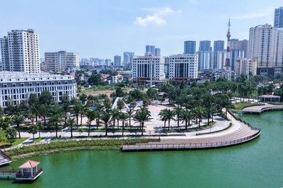 Không gian xanh giữa lòng đô thị tại công viên Phùng Khoang