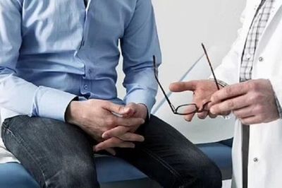 6 nhóm bệnh nam giới trung niên dễ mắc, có những dấu hiệu này cần đi khám sớm