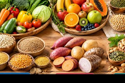 Ăn đa dạng thực phẩm thực vật giúp đường ruột khỏe hơn ra sao?