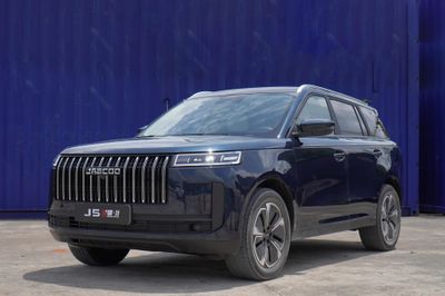 Vì sao J5 bàn giao gần 1.000 xe nhưng OJVN bán 680 xe trong tháng 9?