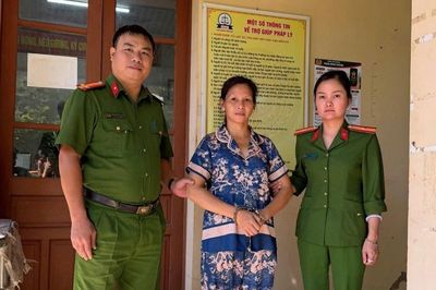 Trong đêm kiểm tra nhà nghỉ phát hiện đối tượng truy nã đặc biệt nguy hiểm