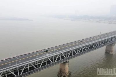 Hà Nội điều chỉnh tổ chức giao thông qua cầu Thăng Long từ ngày 9/10